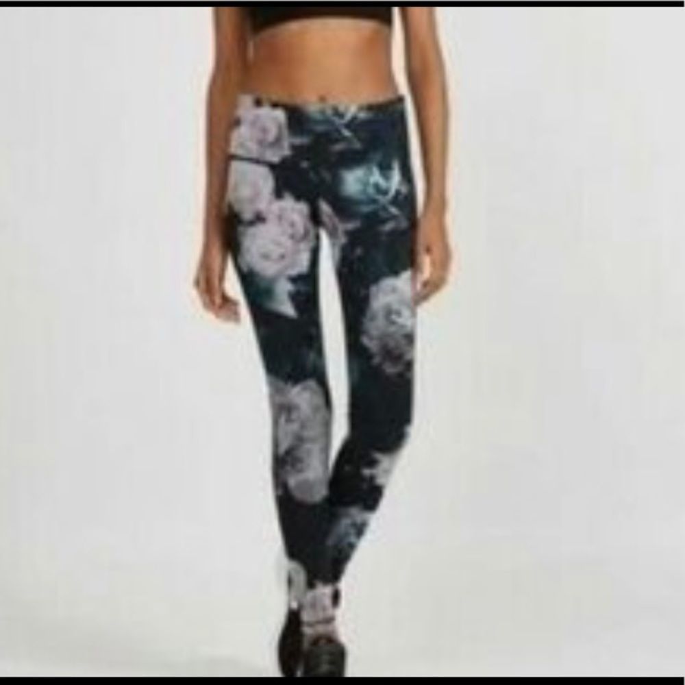 NOLI floral yoga leggings